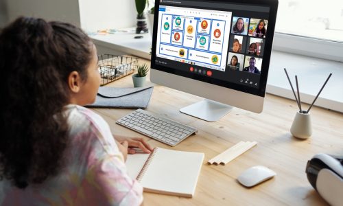 Jovenes Empresarios – Bases para iniciar un negocios